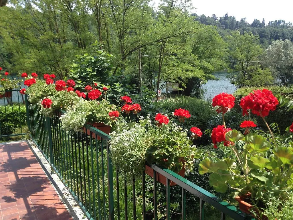 Bed & Breakfast Il Fiume Azzurro Home B&B Castelletto sopra Ticino