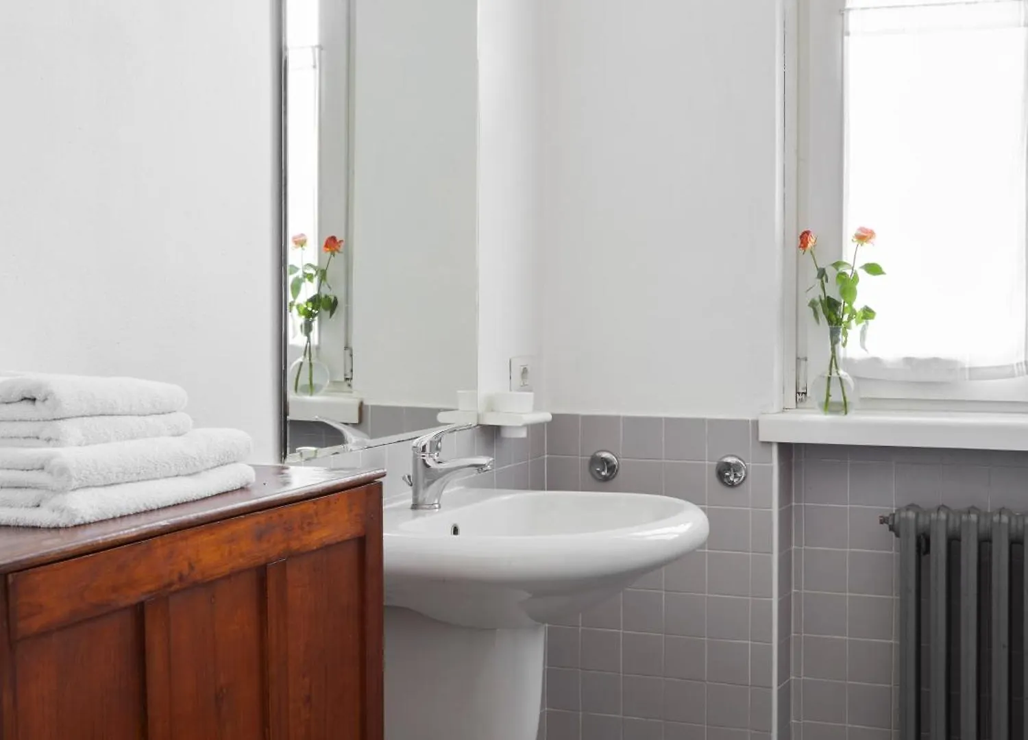 Bed & Breakfast Il Fiume Azzurro Home B&B Castelletto sopra Ticino Italy